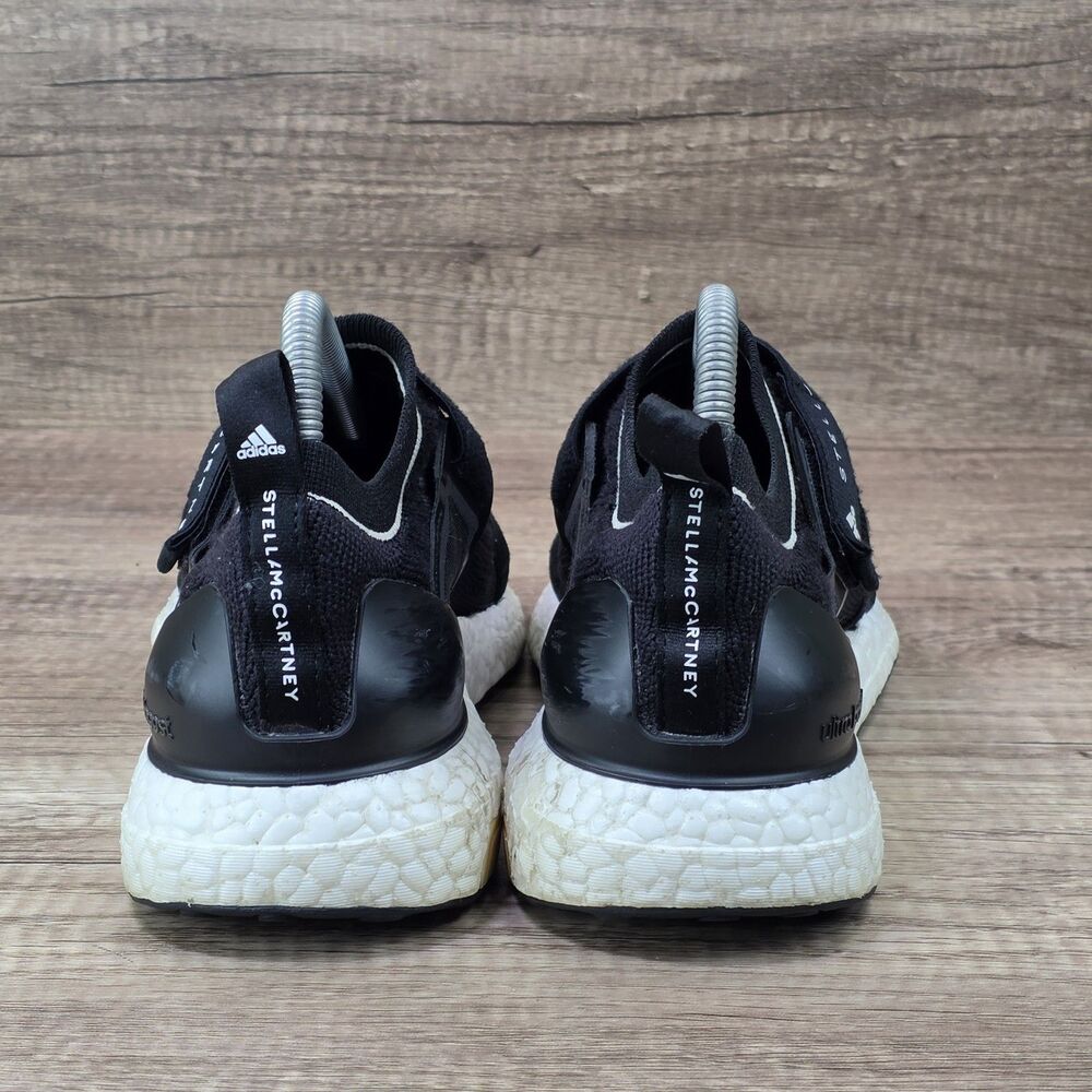 Adidas UltraBoost X Stella McCartney Women's Sz 7 Black White Shoes FZ3032 READ* - Picture 4 of 12